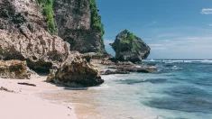 4 Must Explore Bali’s Beautiful Hidden Beaches